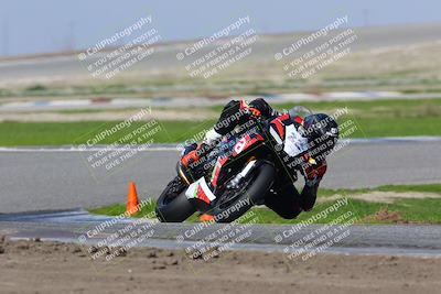 media/Feb-10-2023-TrackDaz (Fri) [[827c11d241]]/Club Racers/11am (Sunset)/